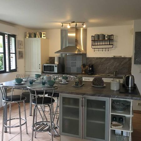 Beautiful Ground Floor 2 Bedroom Apartment Honfleur Exterior foto