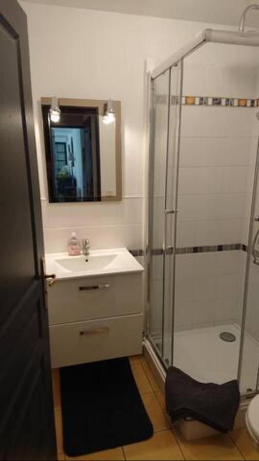 Beautiful Ground Floor 2 Bedroom Apartment Honfleur Exterior foto